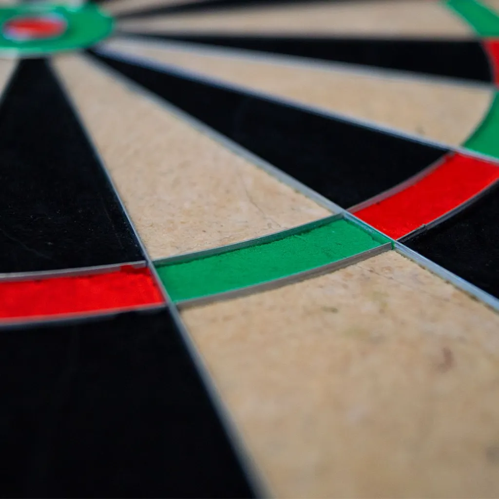 Karella_Dartboard_BullOut_855001_03_1920x1920.webp
